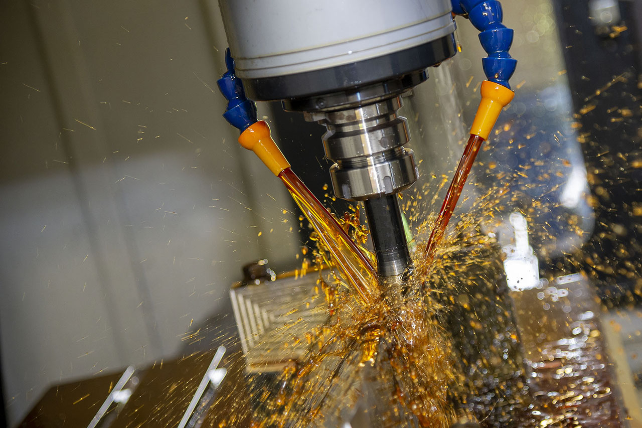 Oily Floors are a Problem in Manufacturing Facilities